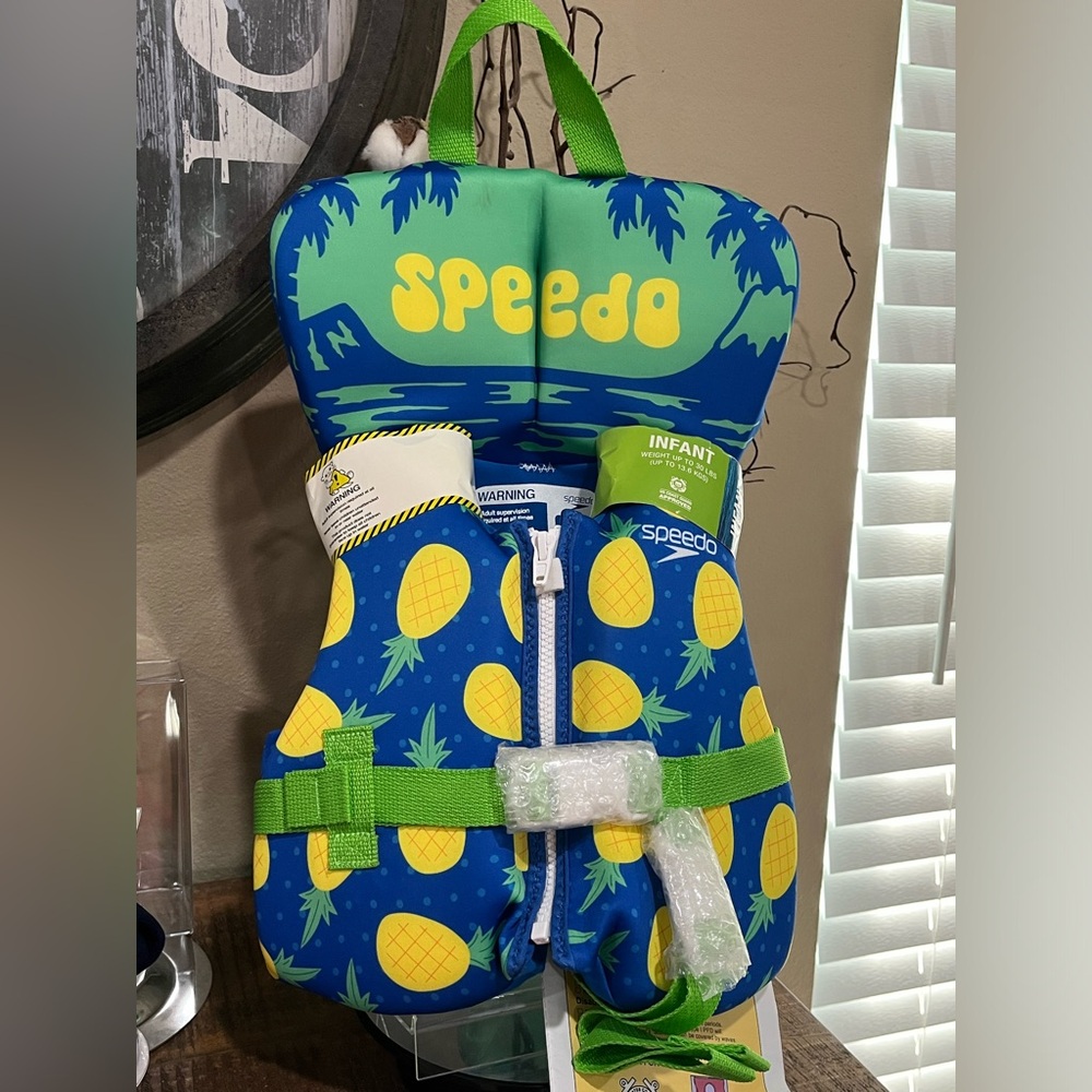 Speedo Infant Pineapple personal floatation device, new!